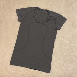 Lululemon Swiftly Tech Short Sleeve